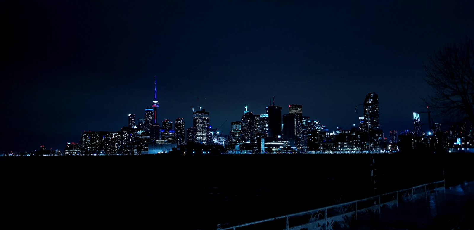 La skyline de Toronto, depuis le port