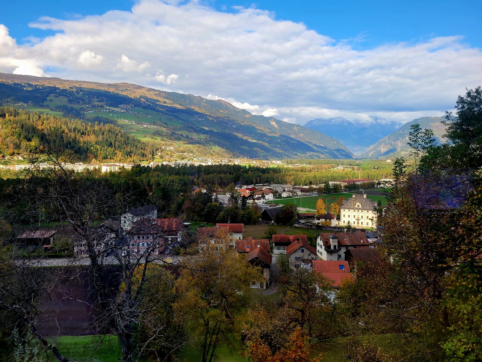 Dans la vallée du Domleschg, en direction de Thusis
