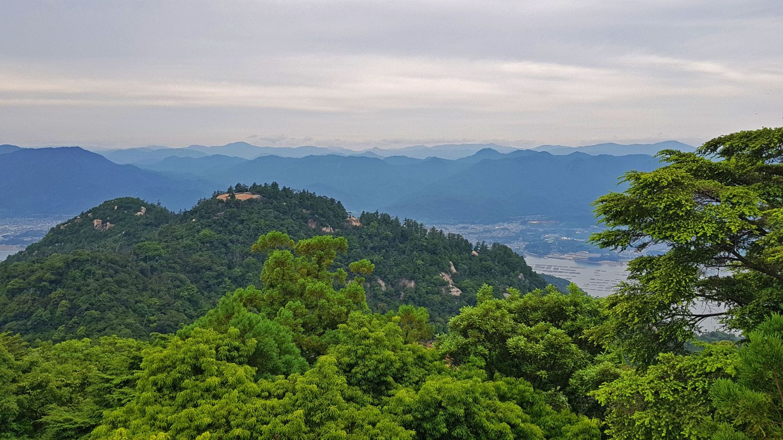 Visite de l'île de Miyajima : Culture et Beauté